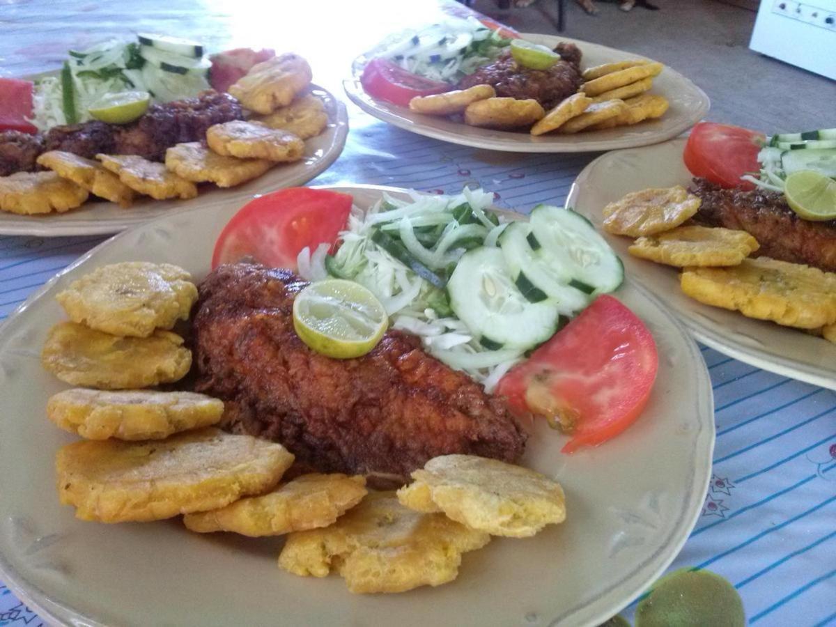 San Blas Islands - Private Cabin Over-The-Ocean Including Meals Mandinga Número Uno Exterior photo